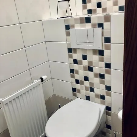 Marien アパート マリアーンスケー・ラーズニェ